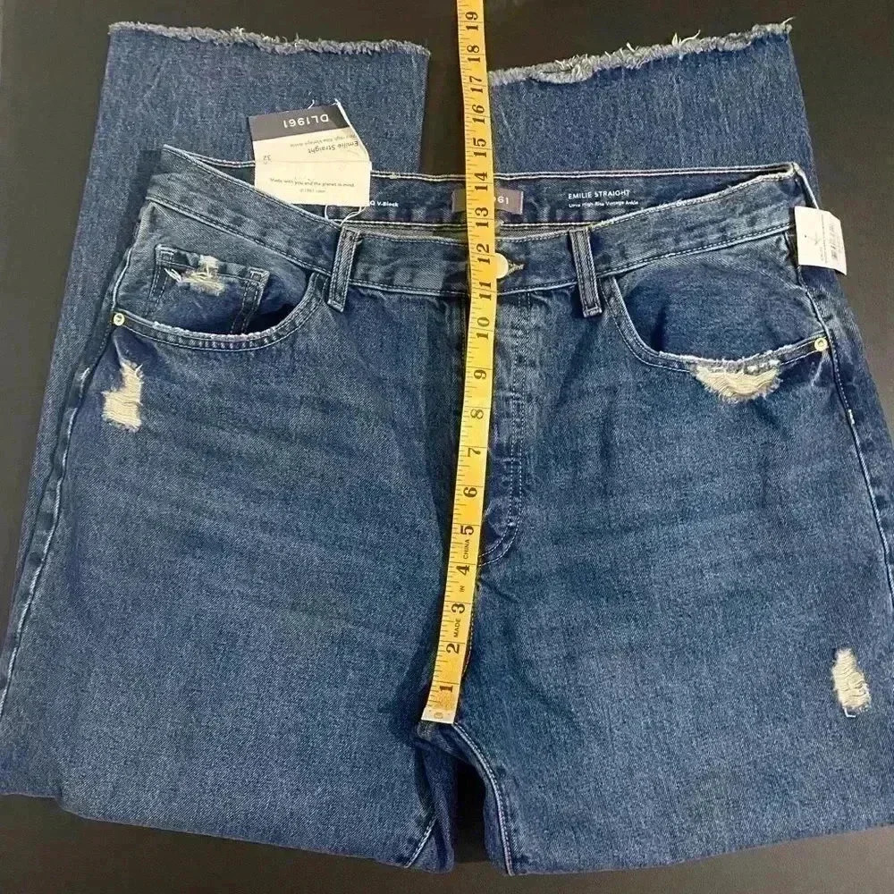 DL1961 New Emilie Straight High Rise Jeans Size 32 Designer - Picture 12 of 17